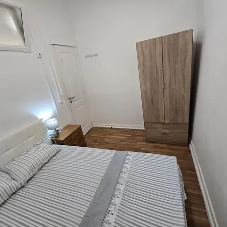 Campeao De Fabulas Lda Homestay Lisbon