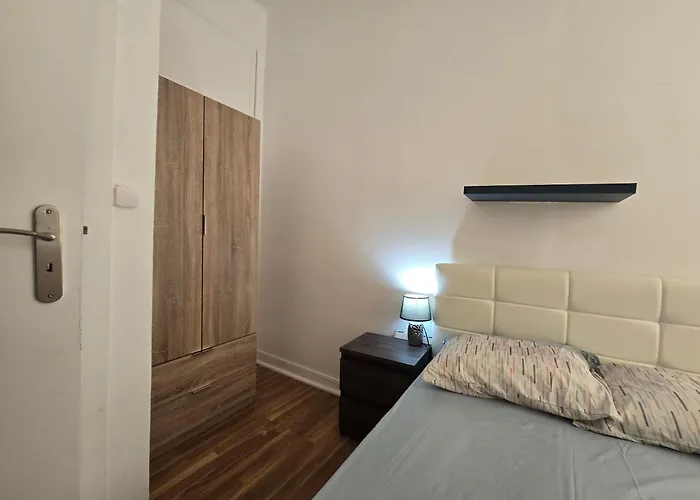 Campeao De Fabulas Lda Privat bolig *