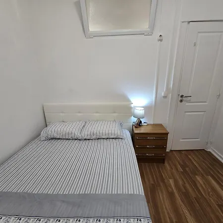 Pansiyon Campeao De Fabulas Lda